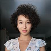 Hola, soy Yoselin y me defino como una persona conucha paciencia y ganas de enseñar y aprender